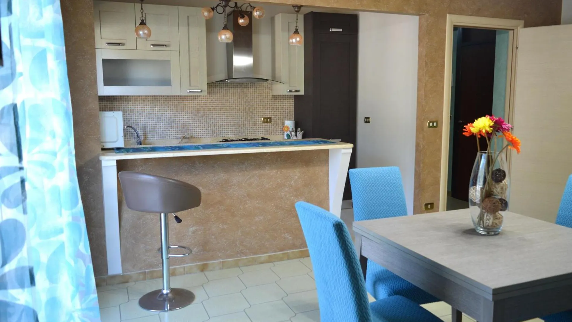 Apartment Glam House Monet Rometta Marea